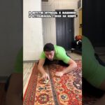 В ДЕТСТВЕ ИГРАЕШЬ В МАШИНКИ НА КОВРЕ